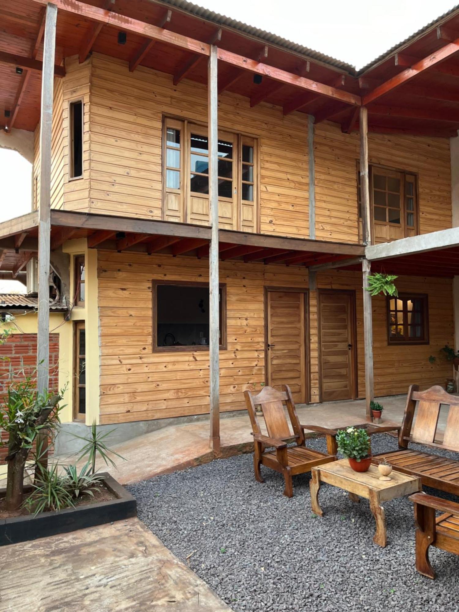 Hospedaje El Tucan Puerto Iguazú Dış mekan fotoğraf